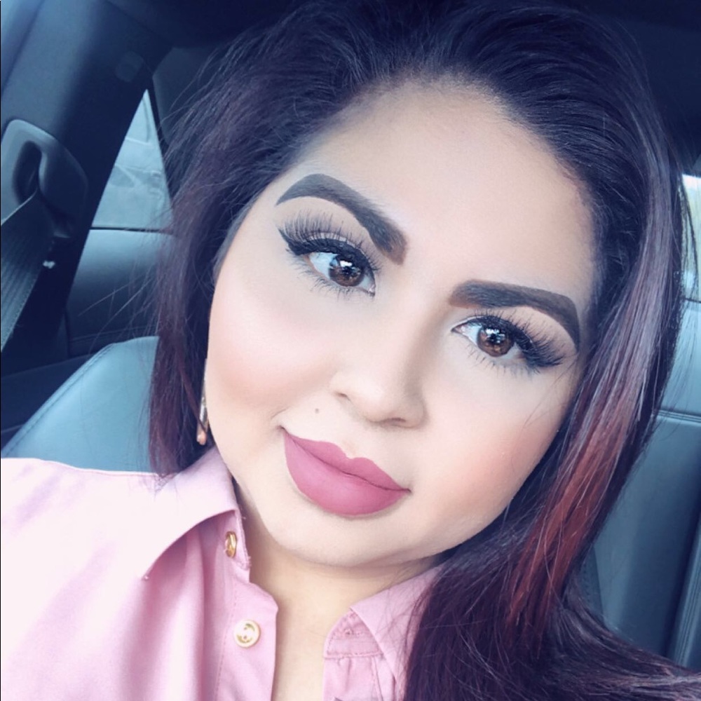 Meet your Posher, Jacquelyn